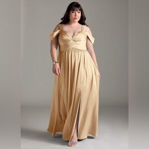 NWT Azazie Lianne Bridesmaid Champagne Satin Stretch Maxi Dress Size 22